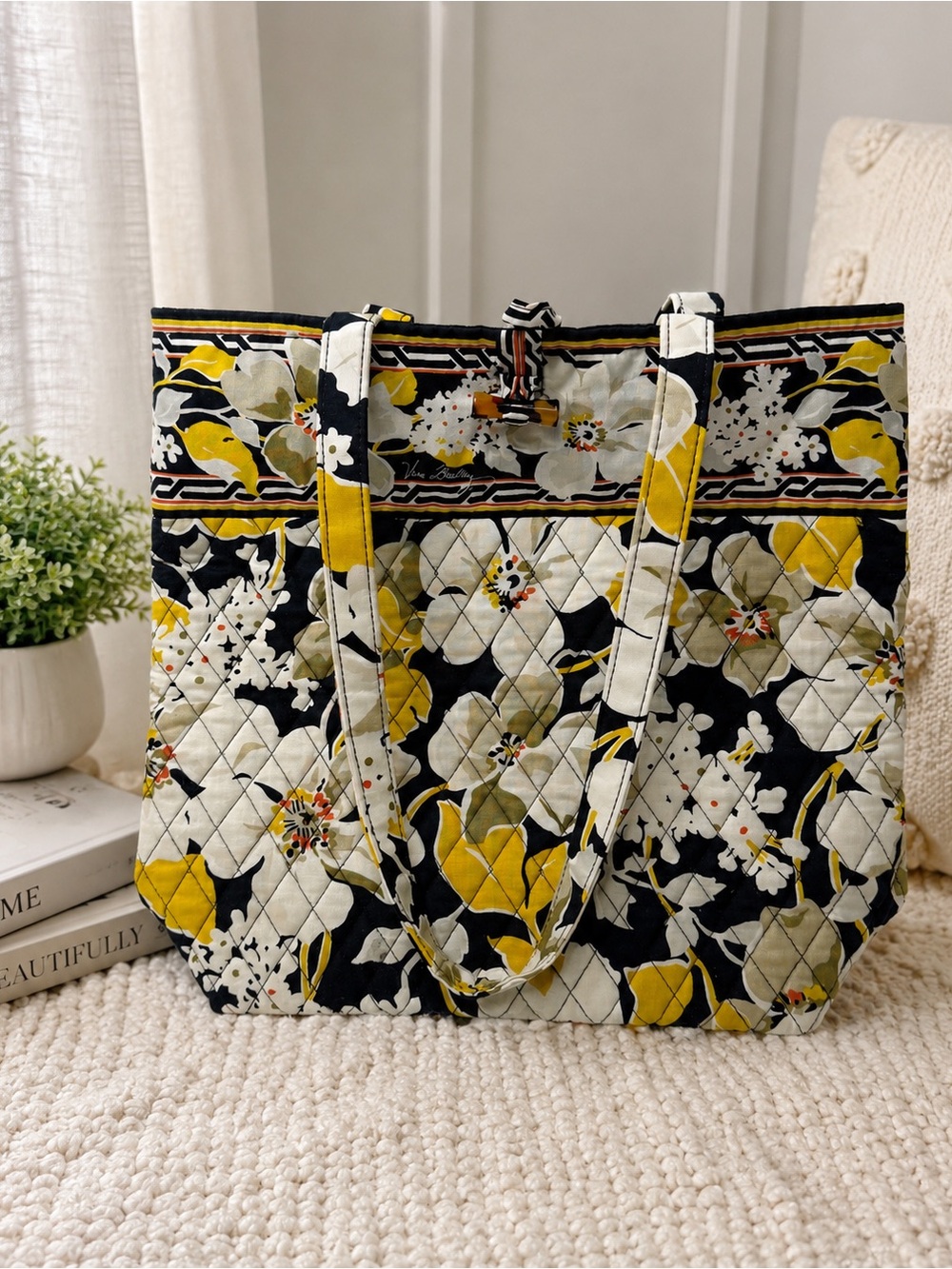 Vera Bradley Quilted Floral Tote Bag Black Yellow White Shoulder Bag